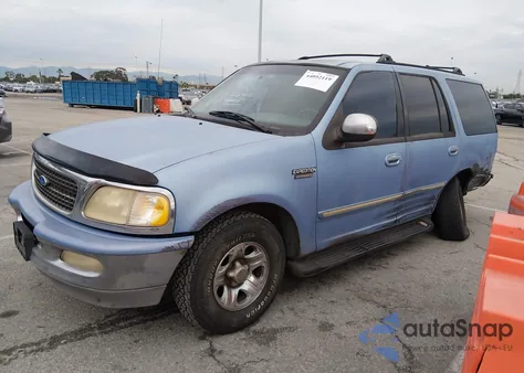 1997 Ford Expedition Eddie Bauer/Xlt from USA, damaged, VIN 1FMEU17L8VLB42744